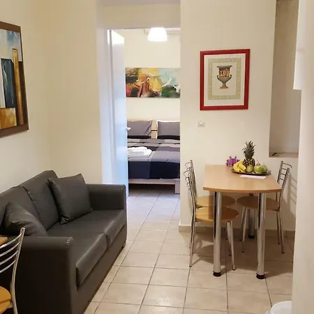 Port Apartment