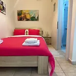 Apartment Port