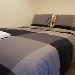 Port Apartment *